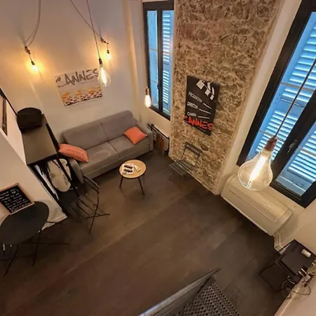 Center W Mezzanine 5min From Palace *